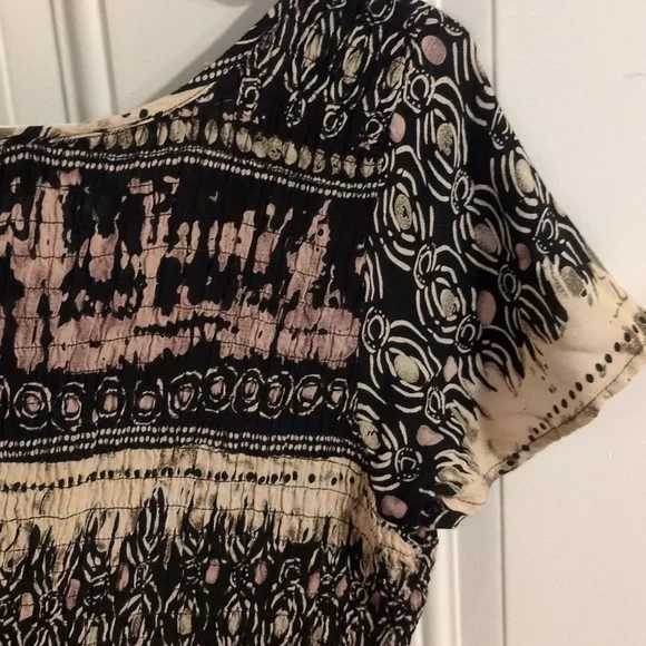 Elementz Maxi Dress with Flutter Sleeves – Perfect for Work Travel-Everything! - Picture 11 of 13